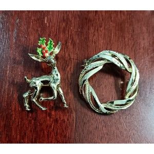 Lot of Two Pins Signed Gerrys, Reindeer & Wreath Pin Brooch